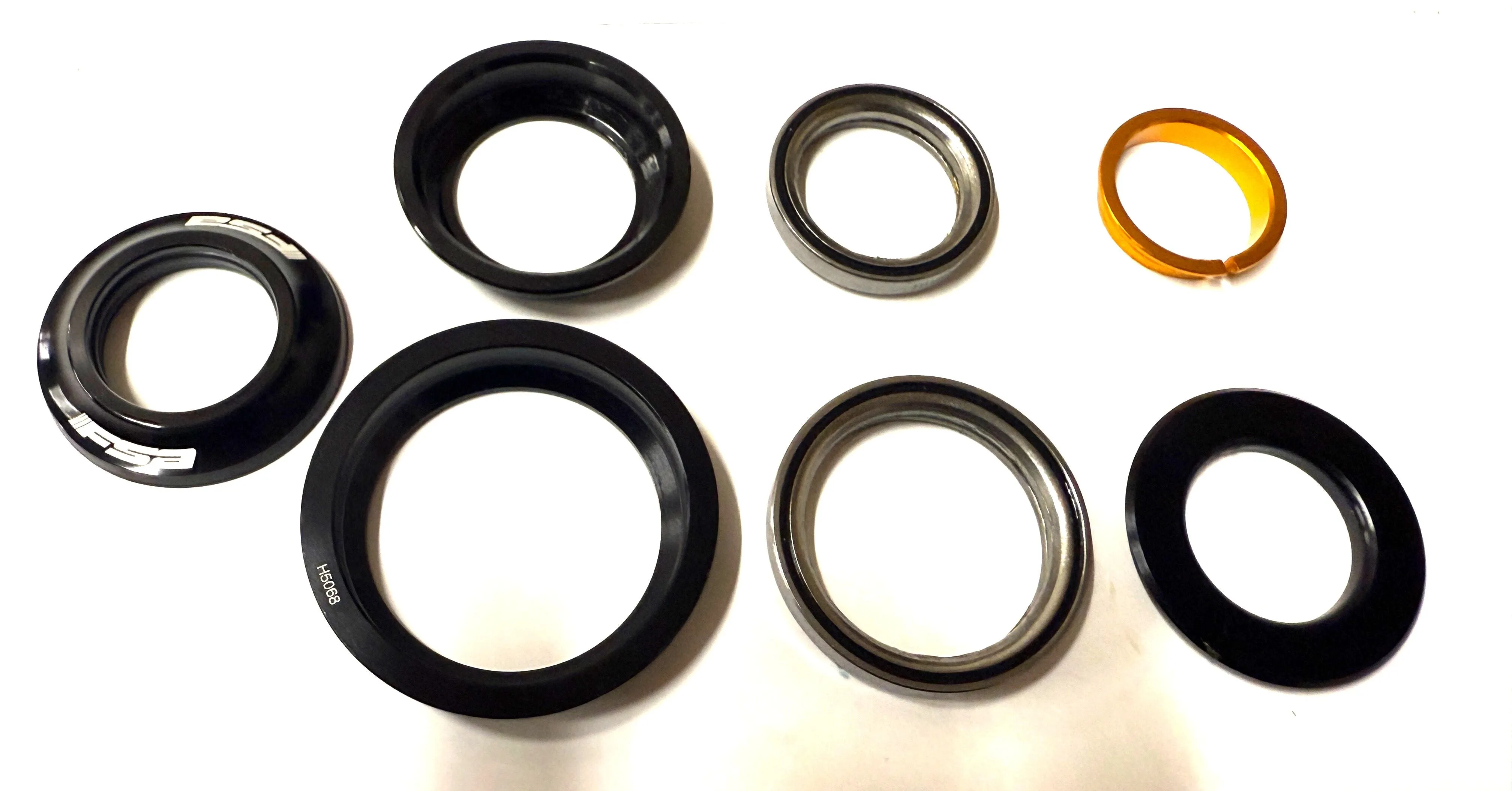 FSA No.57E-1 Orbit 1.5E ZS 1-1/8"-1.5" Internal Tapered Bike Headset